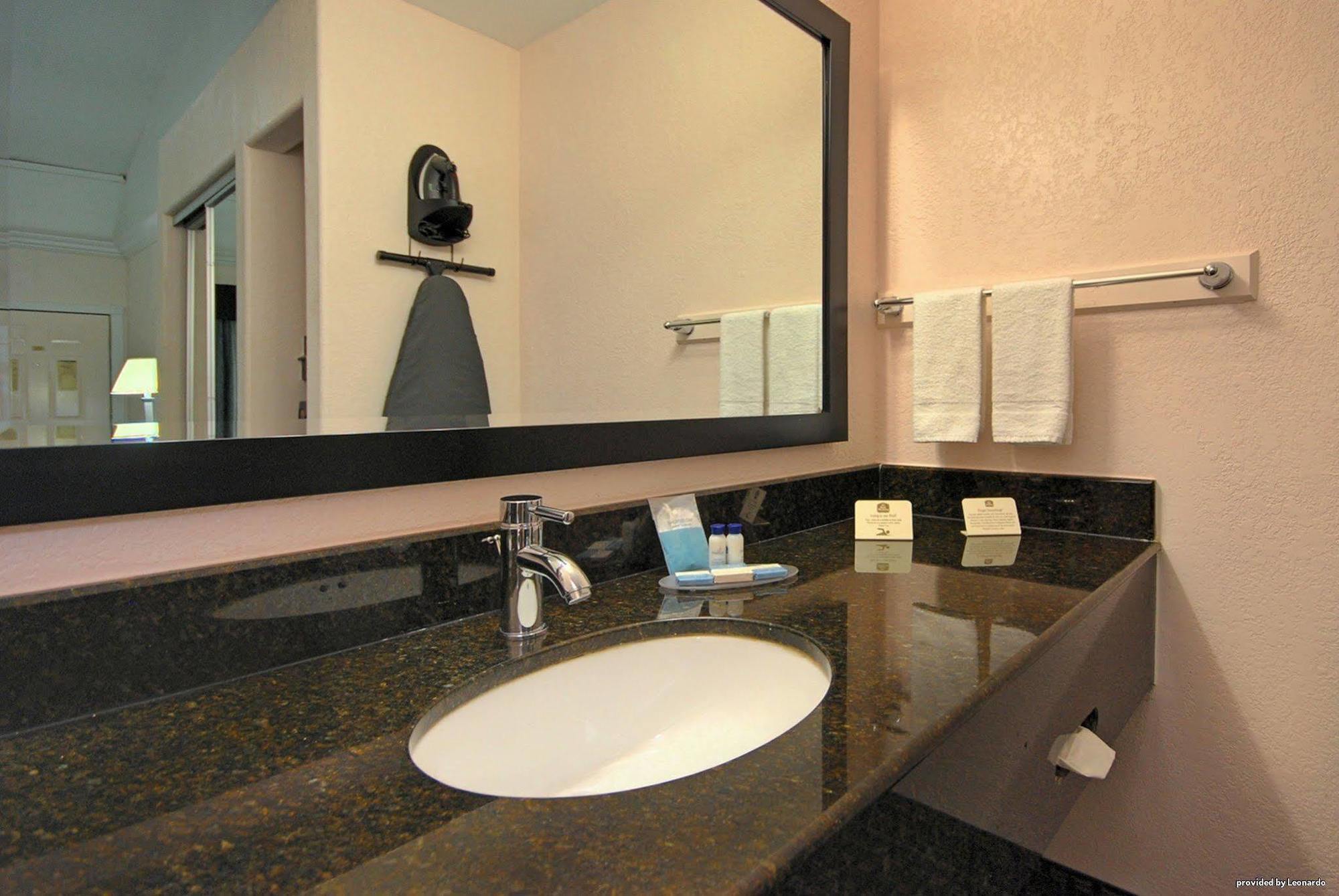 Americas Best Value Inn Sinton מראה חיצוני תמונה